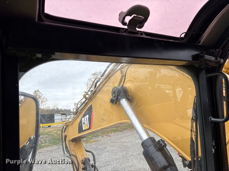 image for item YA1423 2015 Caterpillar 314ELCR excavator