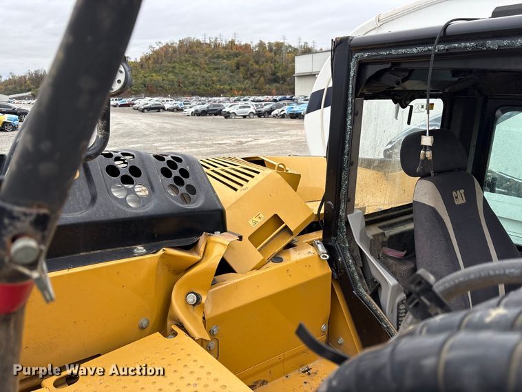 image for item YA1423 2015 Caterpillar 314ELCR excavator