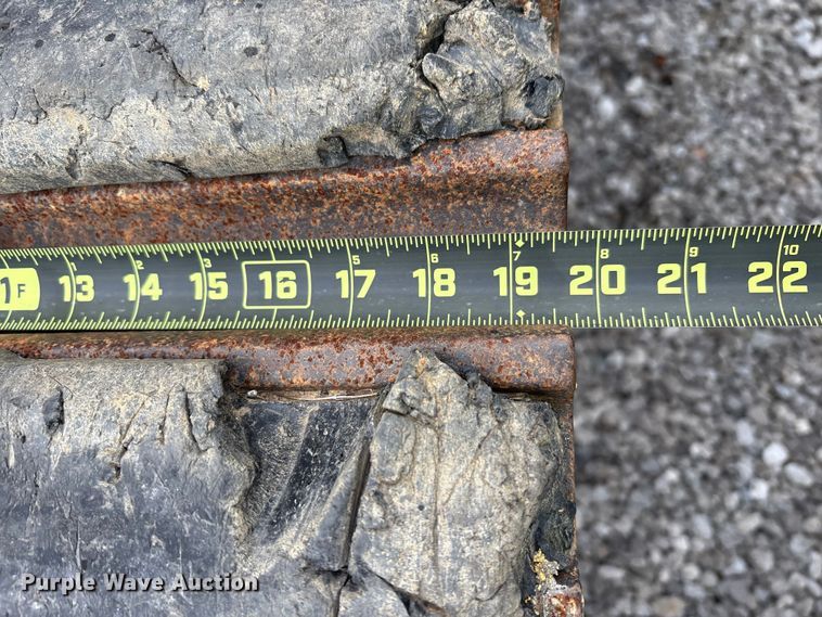 image for item YA1423 2015 Caterpillar 314ELCR excavator