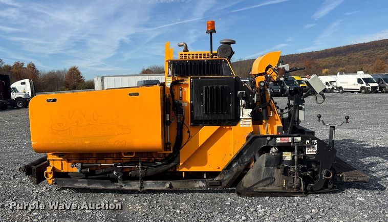 image for item YA1424 2022 LeeBoy 8520B paver