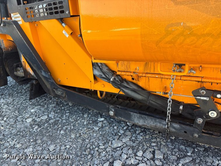 image for item YA1424 2022 LeeBoy 8520B paver