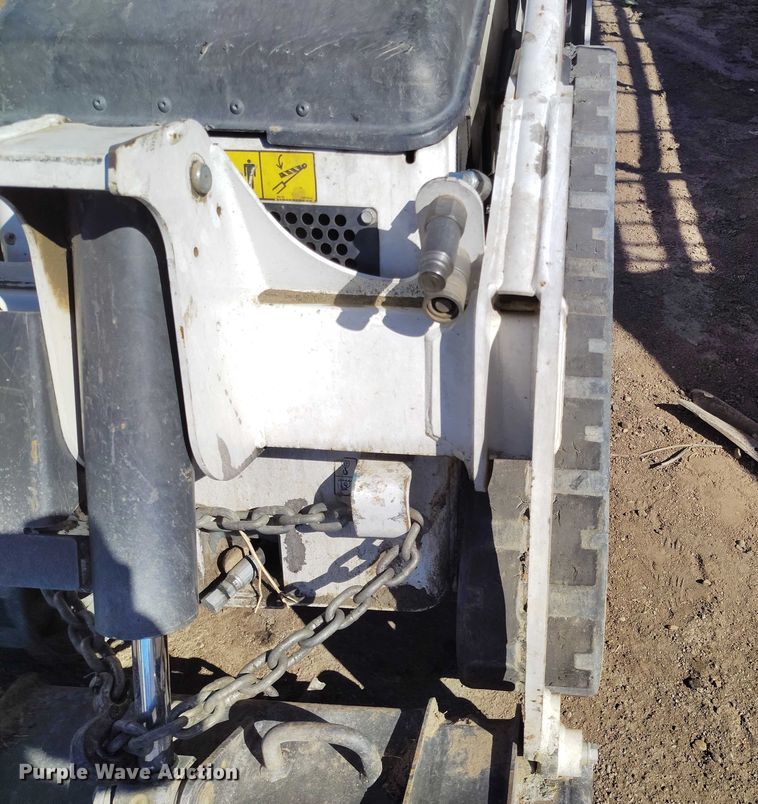 image for item YA1436 2024 Bobcat MT100 compact utility loader