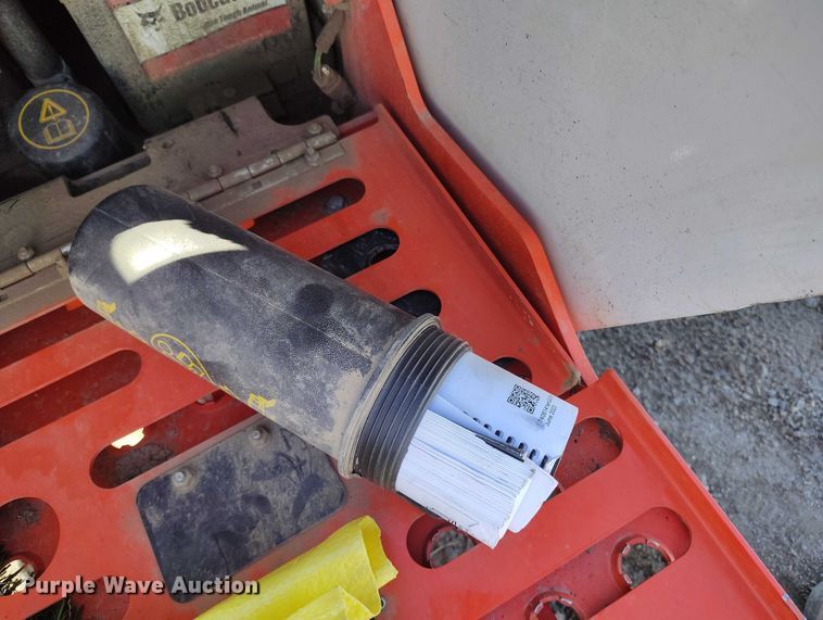 image for item YA1436 2024 Bobcat MT100 compact utility loader