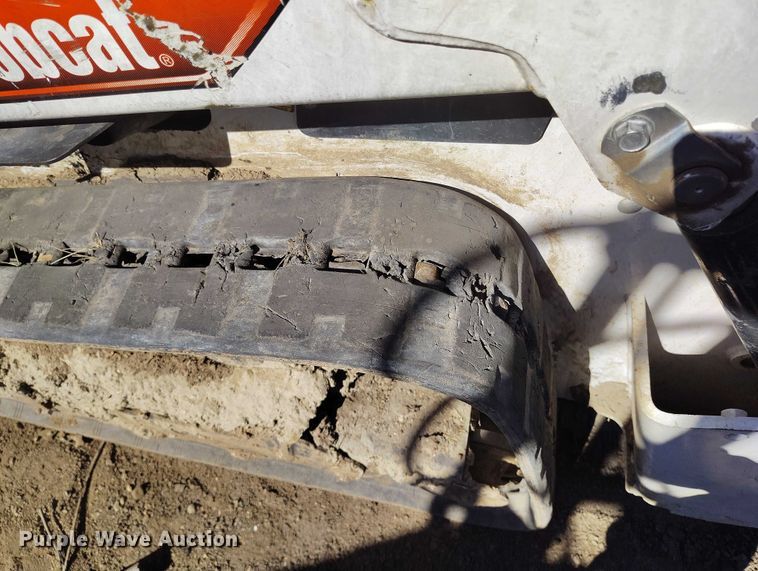 image for item YA1436 2024 Bobcat MT100 compact utility loader