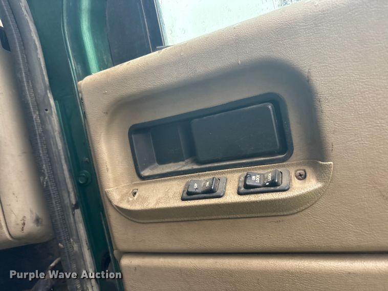 image for item YA1453 2014 International 5900i dump truck