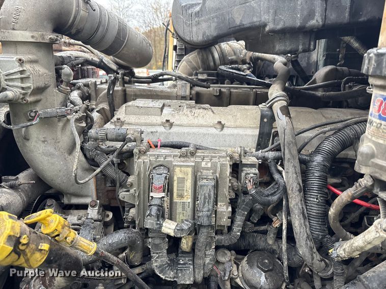 image for item YA1453 2014 International 5900i dump truck