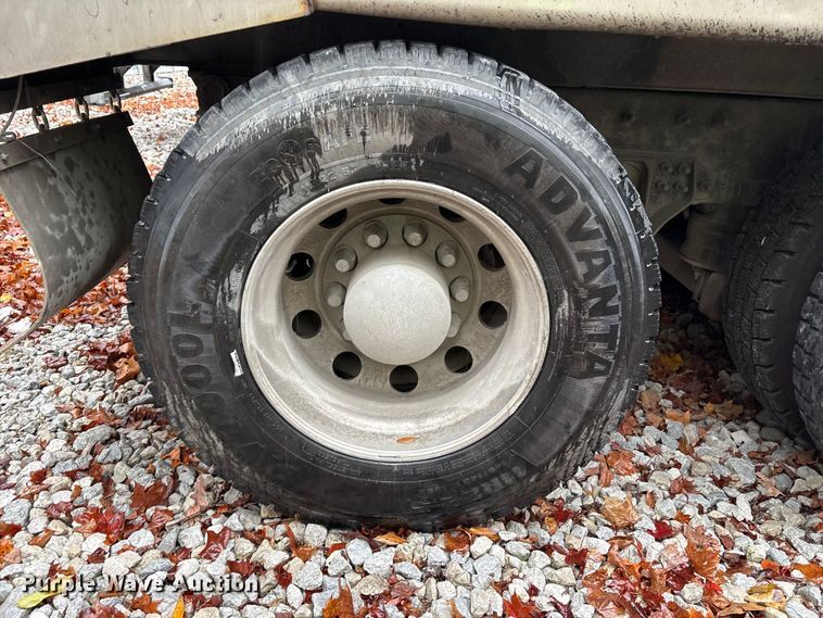 image for item YA1453 2014 International 5900i dump truck