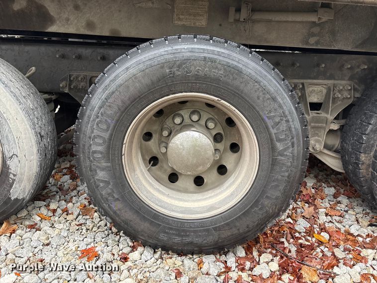 image for item YA1453 2014 International 5900i dump truck