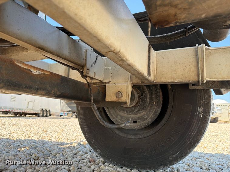 image for item YA1477 2019 Altec DC1317 wood chipper