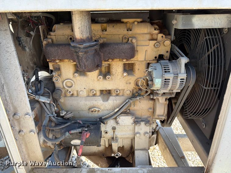 image for item YA1481 2010 Bandit 200 XP wood chipper