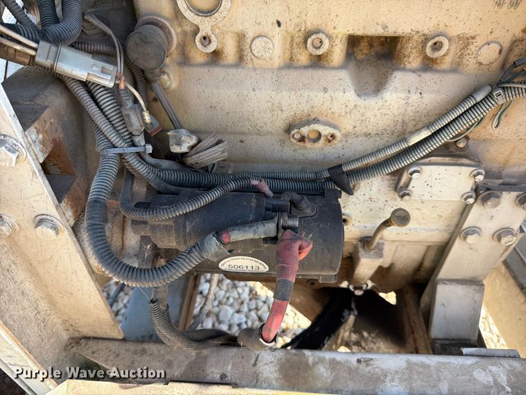 image for item YA1481 2010 Bandit 200 XP wood chipper