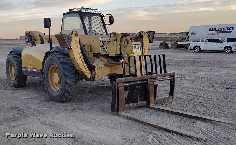 image for item YA1502 2004 Caterpillar TH560B telehandler