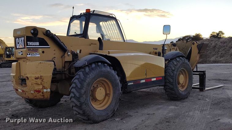 image for item YA1502 2004 Caterpillar TH560B telehandler