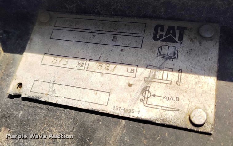 image for item YA1502 2004 Caterpillar TH560B telehandler