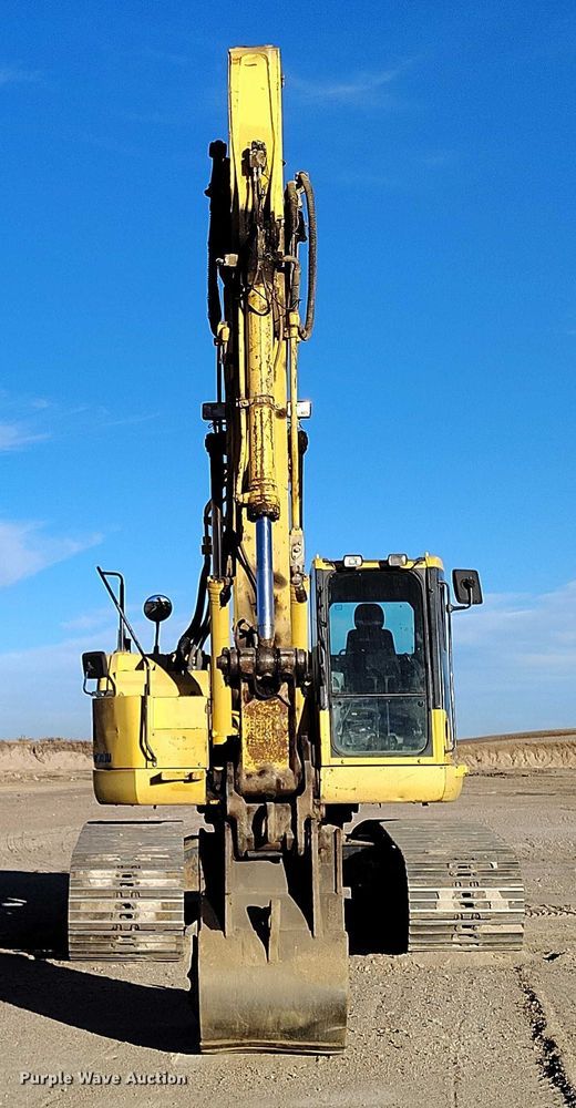 image for item YA1504 2013 Komatsu PC228USLC-8 excavator