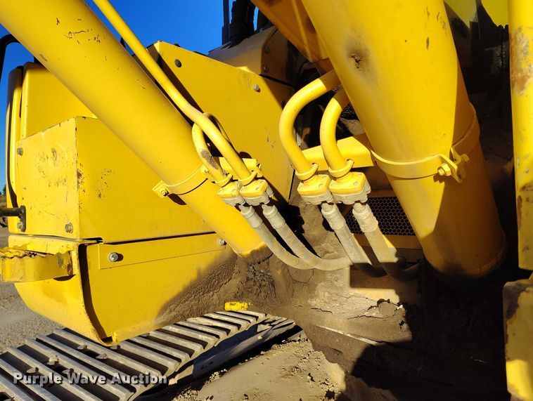 image for item YA1504 2013 Komatsu PC228USLC-8 excavator