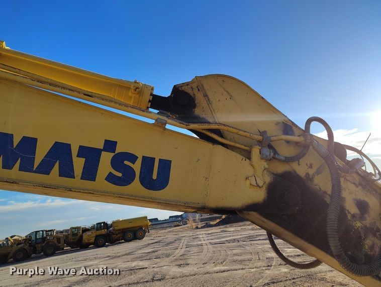 image for item YA1504 2013 Komatsu PC228USLC-8 excavator