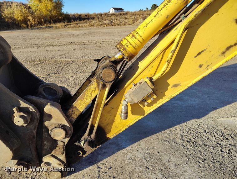 image for item YA1504 2013 Komatsu PC228USLC-8 excavator