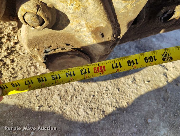 image for item YA1504 2013 Komatsu PC228USLC-8 excavator