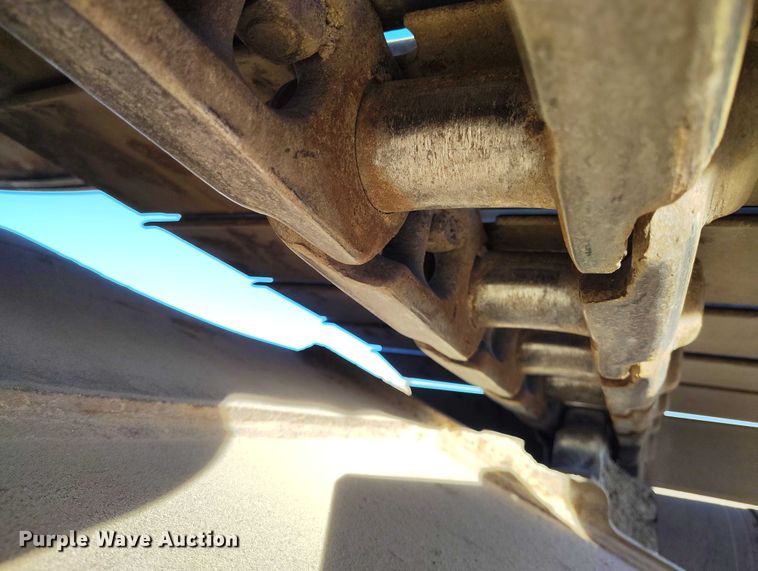 image for item YA1504 2013 Komatsu PC228USLC-8 excavator