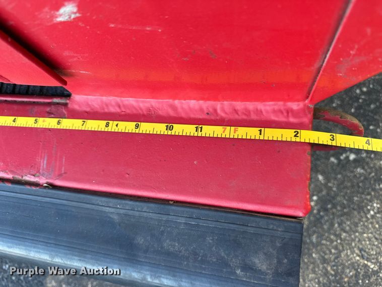 image for item DF8637 2021 Donahue SS720-4N livestock trailer