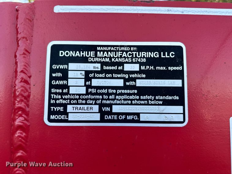 image for item DF8637 2021 Donahue SS720-4N livestock trailer