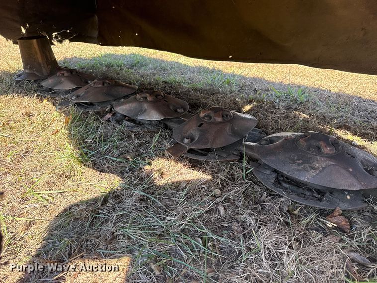 image for item DJ7998 KMC 4760 disc mower