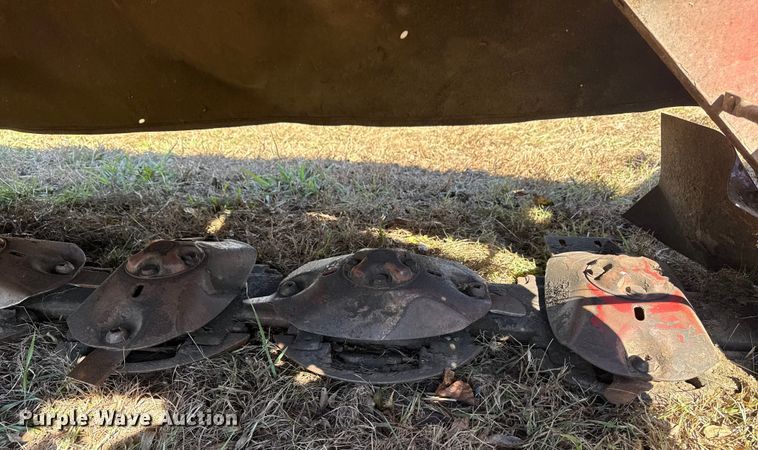 image for item DJ7998 KMC 4760 disc mower