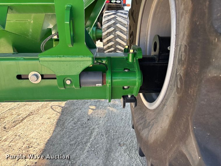 image for item DK0059 2018 Brent V1100 grain cart