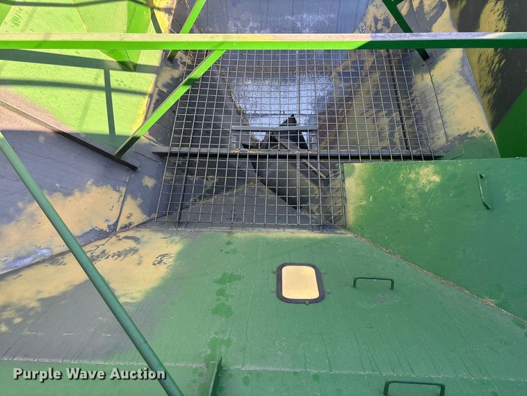 image for item DK0059 2018 Brent V1100 grain cart