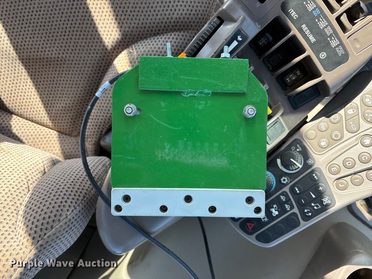 image for item DK0059 2018 Brent V1100 grain cart