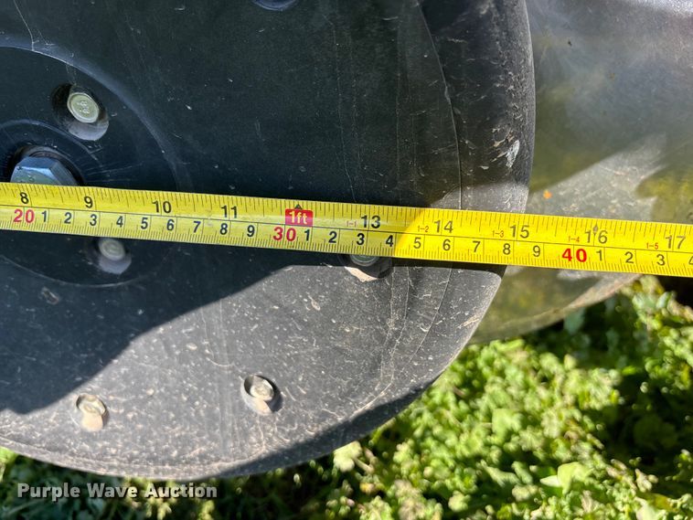 image for item DK0060 2010 John Deere 1790 split row no-till planter