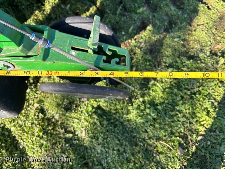 image for item DK0060 2010 John Deere 1790 split row no-till planter