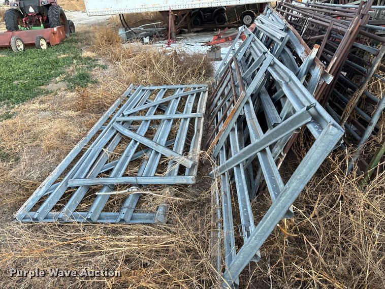 image for item DK0113 Fencing materials