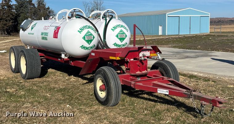 image for item DK0120 2010 Dalton Ag WNDT1000 tank trailer