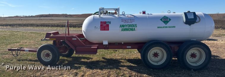 image for item DK0120 2010 Dalton Ag WNDT1000 tank trailer