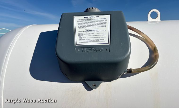 image for item DK0120 2010 Dalton Ag WNDT1000 tank trailer