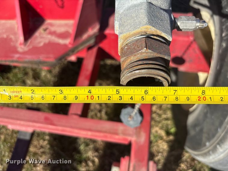 image for item DK0120 2010 Dalton Ag WNDT1000 tank trailer