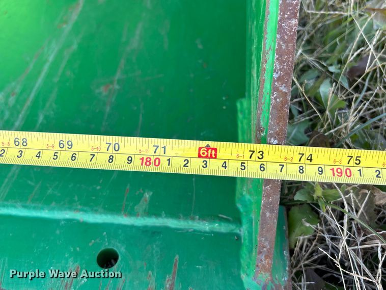 image for item DK0136 2010 John Deere 5055D tractor