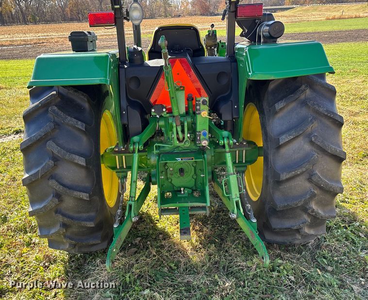 image for item DK0136 2010 John Deere 5055D tractor