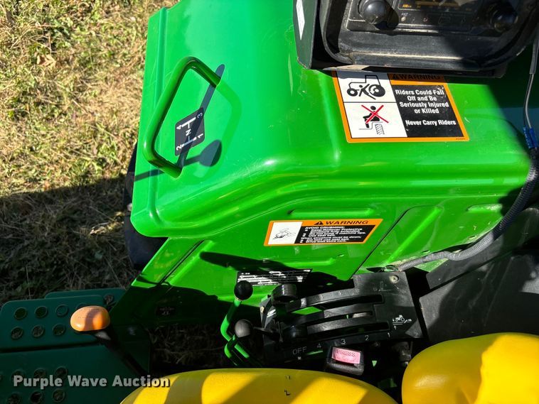 image for item DK0136 2010 John Deere 5055D tractor