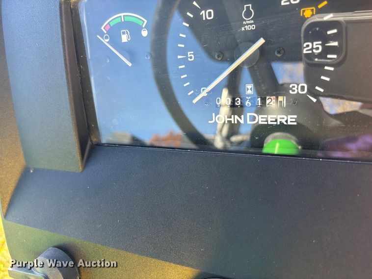 image for item DK0136 2010 John Deere 5055D tractor