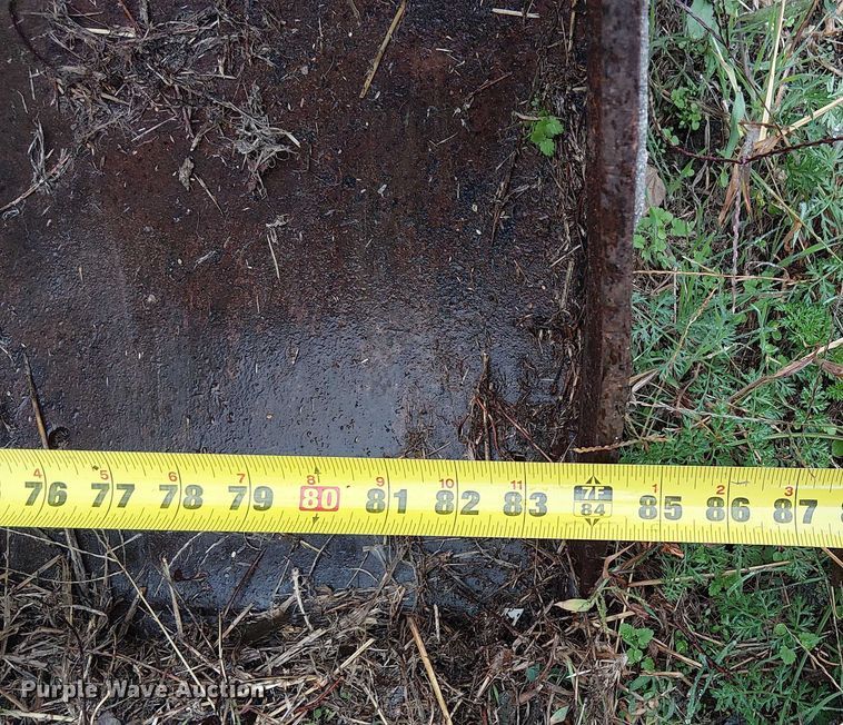 image for item DU3718 Great Bend 760 loader