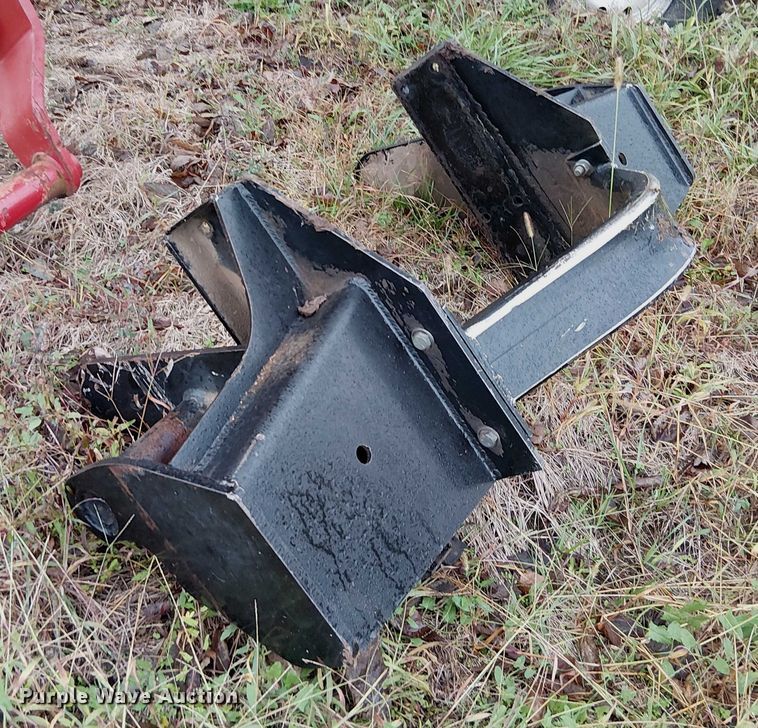 image for item DU3718 Great Bend 760 loader