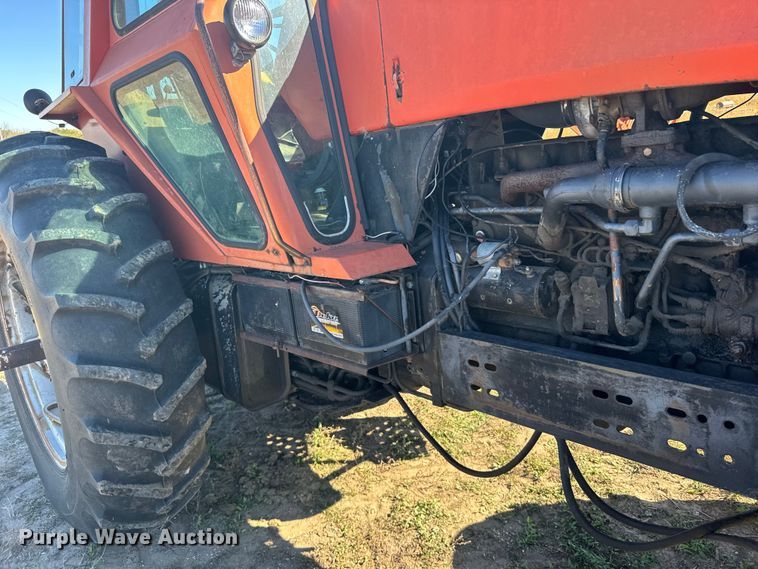 image for item DV2867 Allis-Chalmers 7020 tractor