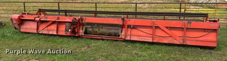 image for item DW6654 Massey Ferguson 2381 rigid head