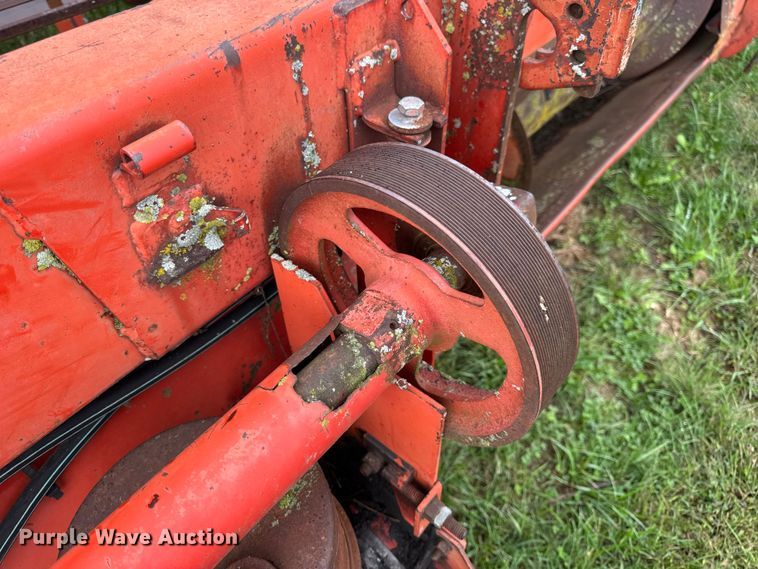 image for item DW6654 Massey Ferguson 2381 rigid head