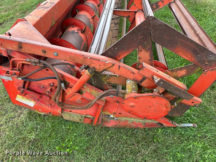 image for item DW6654 Massey Ferguson 2381 rigid head