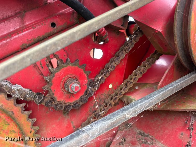 image for item DW6654 Massey Ferguson 2381 rigid head