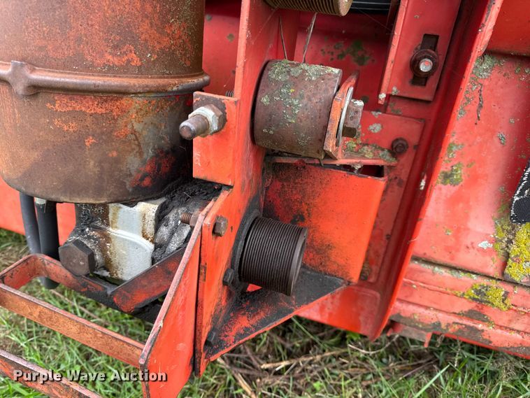 image for item DW6654 Massey Ferguson 2381 rigid head